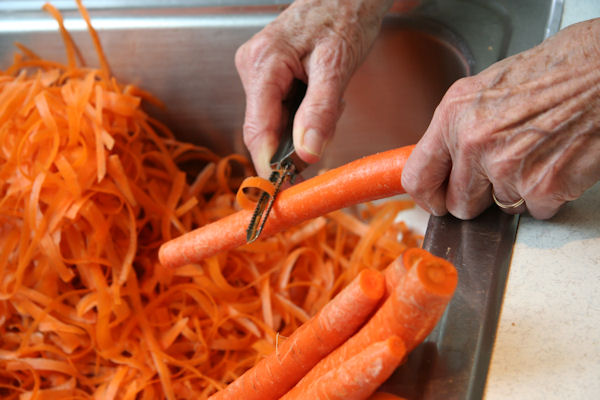 peeling carrot