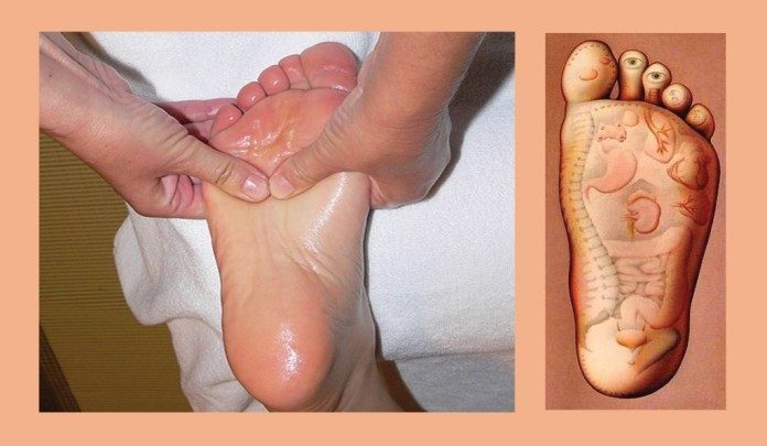 foot-massage-696x405-696x405