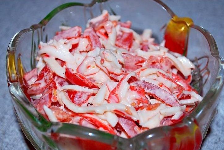 Viegli salātiņi “Sarkanā jūra”. Drīkst ēst pat uz nakti!